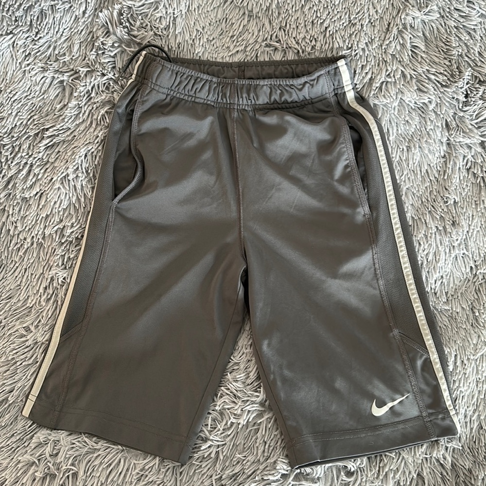 Boys Nike athletic shorts. Size M